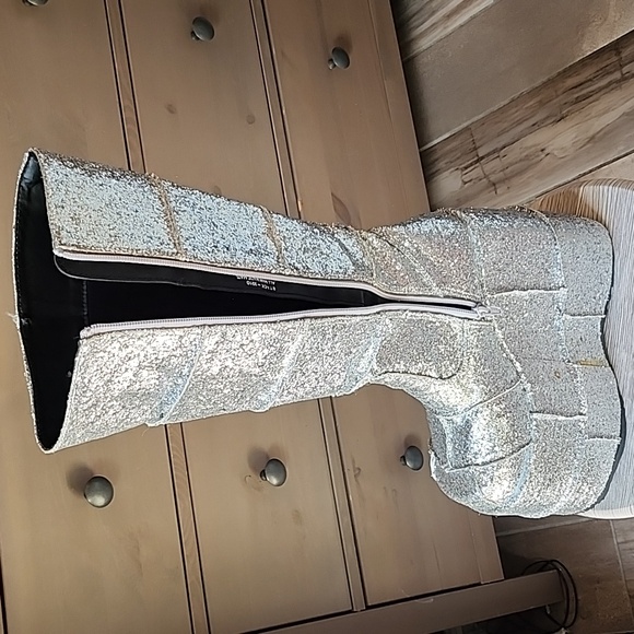 DEMONIA STACK 301G SIZE 8 SILVER GLITTER BOOTS - Picture 11 of 14